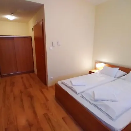 Jackfall Apartman Es Fogado Kisjakabfalva Exterior photo